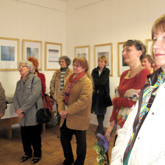 A MEGNYITÓ KÖZÖNSÉGE