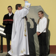 A GALÉRIA FELSZENTELÉSE