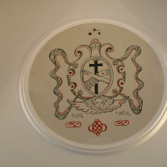 FESTETT ÉPÜLETDÍSZ