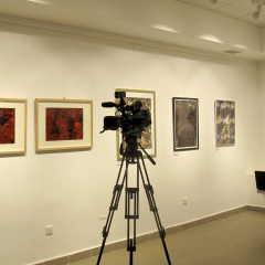 NYUGODT SZEMLÉLŐDÉS