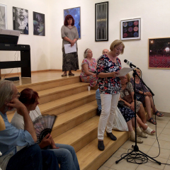 N. MÉSZÁROS JÚLIA