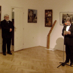 HÁTTÉRBEN A KÉPEM