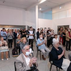 A MEGNYITÓ KÖZÖNSÉGE