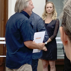 LONOVICS LÁSZLÓ DÍJAZOTT