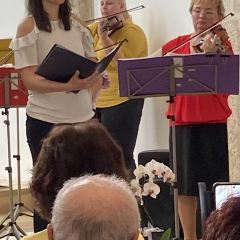 HANGVERSENY A KÁPOLNÁBAN