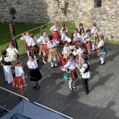 PÁRHUZAMOS RENDEZVÉNY